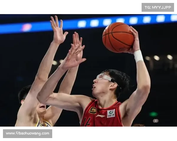 中国男篮7分惜败澳大利亚:周琦16分17板,他变强变壮了 中国男篮7分惜败澳大利亚:周琦16分17板,他变强变壮了
